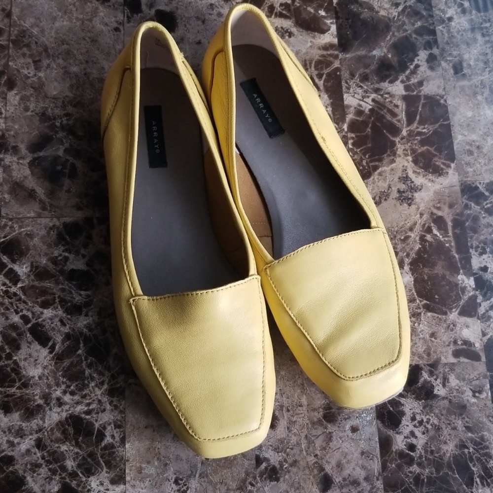 Womens shoes